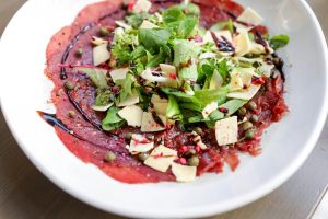 Recette de carpaccio de betterave : l'antipasto authentique