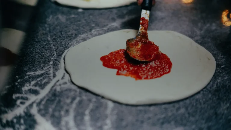 Tomates concassées : choisir, égoutter, cuire pour pizza